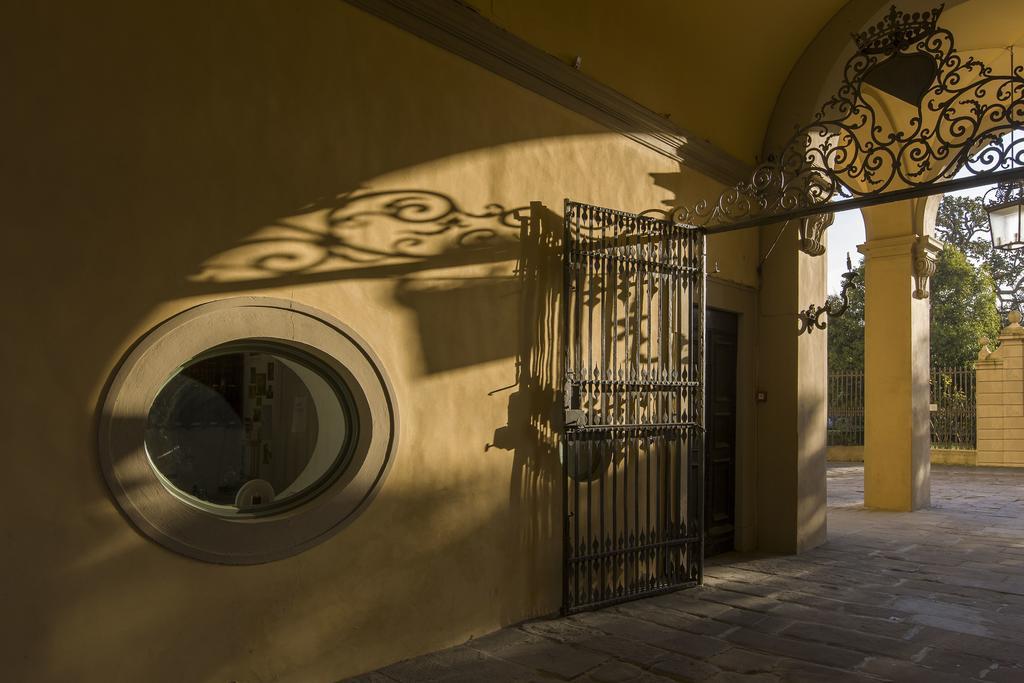 Residenza D'Epoca Home In Palace Флоренция Экстерьер фото